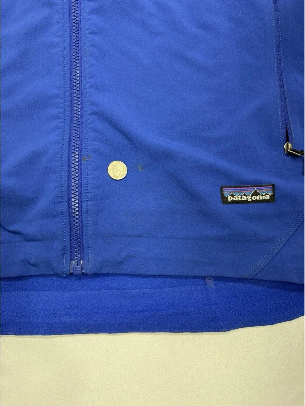 Vintage Patagonia Men's Blue Softshell Jacket Med Zipped Pockets Lightwt *Flaws